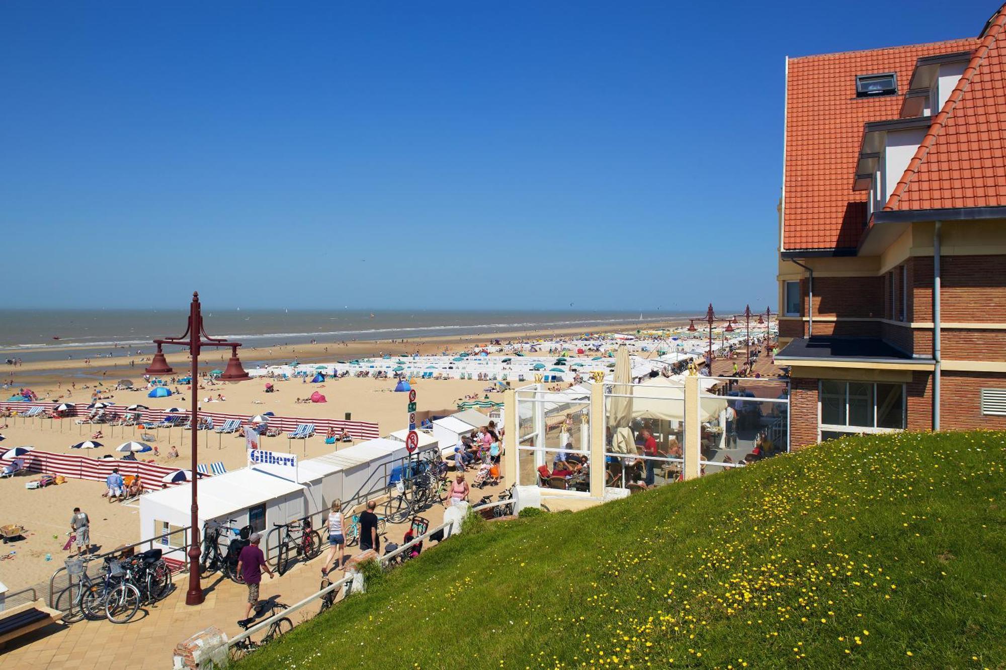 Beach Hotel De Haan Exterior foto